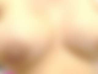 squirth MILF webcam performer live streaming