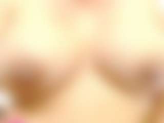 Live cam show with SQUIRTH - Colombia MILF on Free Soda