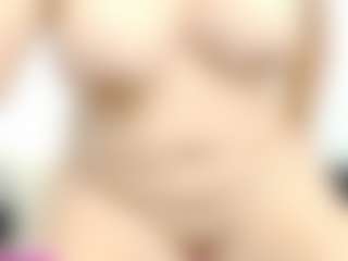 Live cam show with Yisel - Period on SpankPalCams