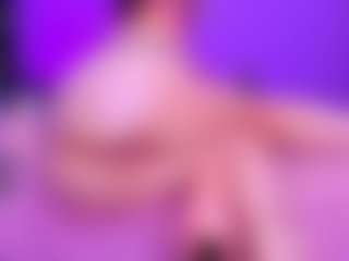 Live cam show with Shantalljones - Stockings on xDating