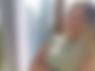 Show di cam dal vivo di sassyt33n