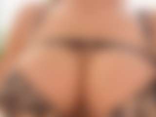sassyt33n's Live Sex Cam Show