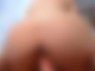 sassyt33n's Live Sex Cam Show