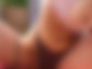 sassyt33n's Live Sex Cam Show