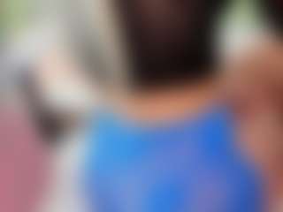 Show di cam dal vivo di sassyt33n