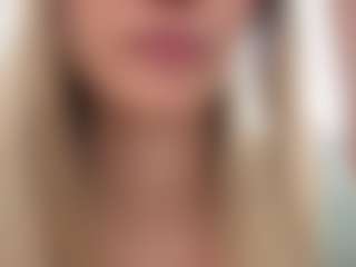 sassyt33n's Live Sex Cam Show