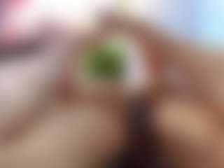 sassyt33n's Live Sex Cam Show