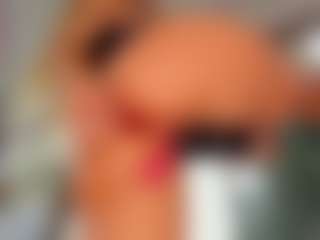 sassyt33n's Live Sex Cam Show
