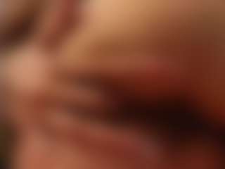 sassyt33n's Live Sex Cam Show