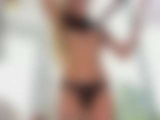 sassyt33n's Live Sex Cam Show