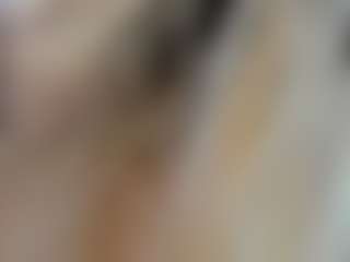 sassyt33n's Live Sex Cam Show