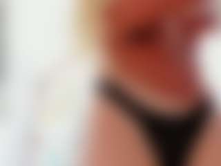 sassyt33n's Live Sex Cam Show