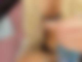 sassyt33n's Live Sex Cam Show