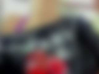 sassyt33n's Live Sex Cam Show