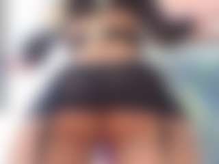 sassyt33n's Live Sex Cam Show