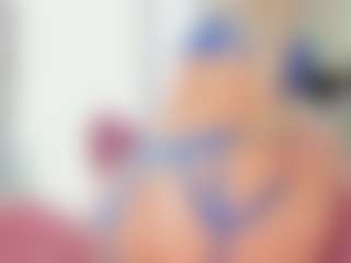 sassyt33n's Live Sex Cam Show