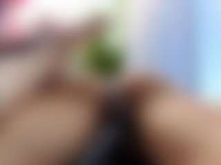 sassyt33n's Live Sex Cam Show