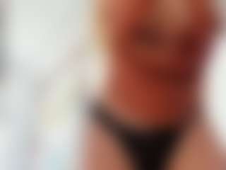 sassyt33n's Live Sex Cam Show