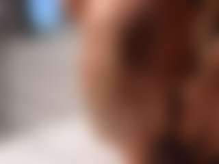 sassyt33n's Live Sex Cam Show