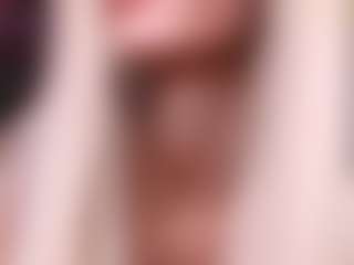 sassyt33n's Live Sex Cam Show