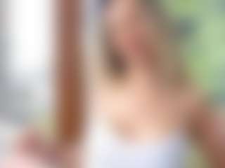 sassyt33n's Live Sex Cam Show