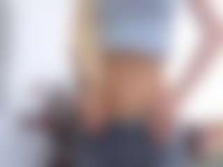sassyt33n's Live Sex Cam Show