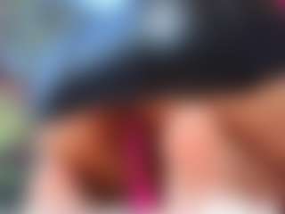 sassyt33n's Live Sex Cam Show
