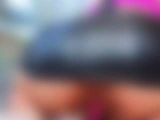 sassyt33n's Live Sex Cam Show
