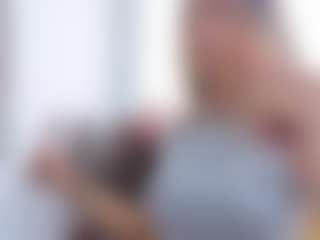 sassyt33n's Live Sex Cam Show