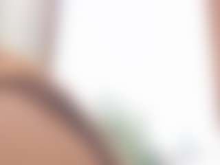 sassyt33n's Live Sex Cam Show