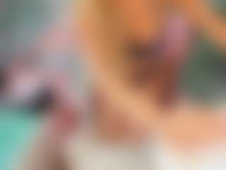 sassyt33n's Live Sex Cam Show