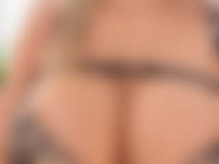 sassyt33n's Live Sex Cam Show