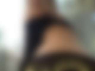 sassyt33n's Live Sex Cam Show