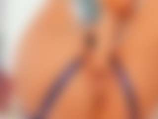 sassyt33n's Live Sex Cam Show
