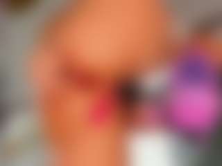 sassyt33n's Live Sex Cam Show