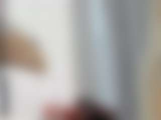sassyt33n's Live Sex Cam Show
