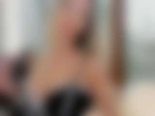 sassyt33n's Live Sex Cam Show