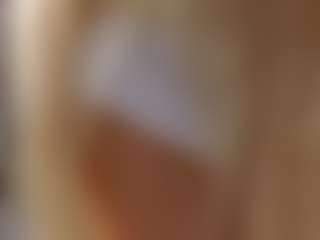 sassyt33n's Live Sex Cam Show