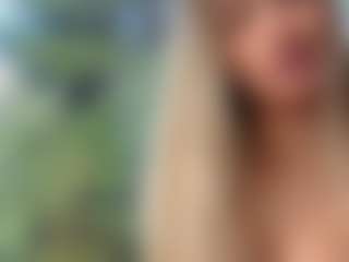 sassyt33n's Live Sex Cam Show