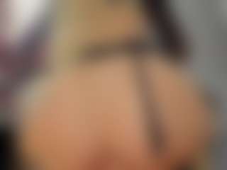 sassyt33n's Live Sex Cam Show