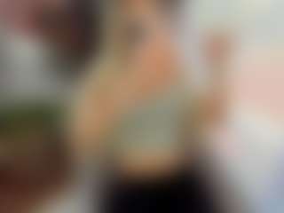 sassyt33n's Live Sex Cam Show