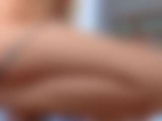 sassyt33n's Live Sex Cam Show