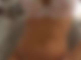 sassyt33n's Live Sex Cam Show