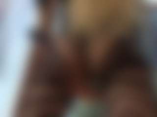 sassyt33n's Live Sex Cam Show