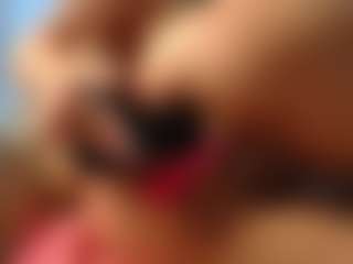 sassyt33n's Live Sex Cam Show
