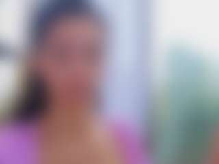 Sassyt33n's Live Sex Cam Show