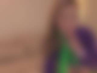 S A R A H. FX's Live Sex Cam Show