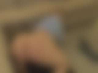 Live-Cam-Show mit S A R A H. FX - White auf Camsoda | united states