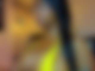Live cam show with idaarasmith - Beauty on Dolls Live