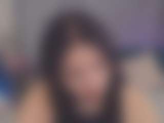 Live cam show with britneybarker - Average on Cam Slut